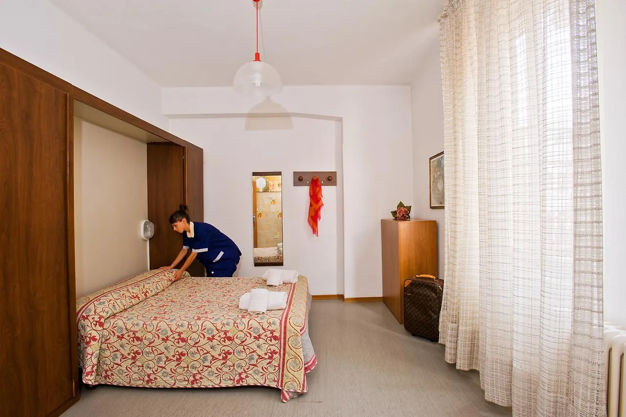 Hotel Lido Pietra Ligure Itália